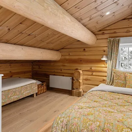 Fa25- Spacious Chalet With Sauna And Close To Pist *
