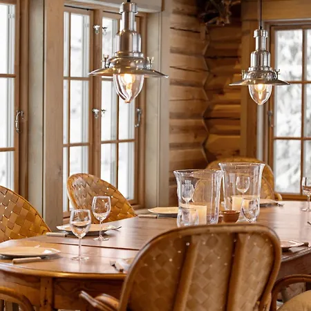 Fa25- Spacious Chalet With Sauna And Close To Pist Chalet